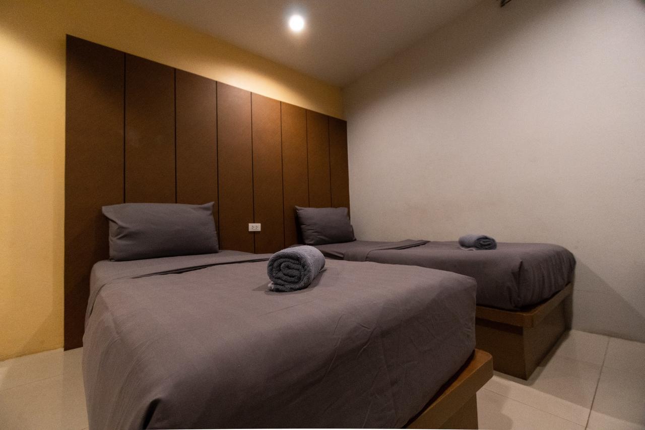 Sunny Hostel Chiangmai @Tha Pae Chiang Mai Exterior photo